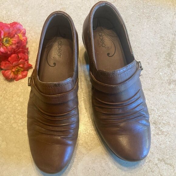 Abeo Rachel Style Brown Shoes - Picture 1 of 9